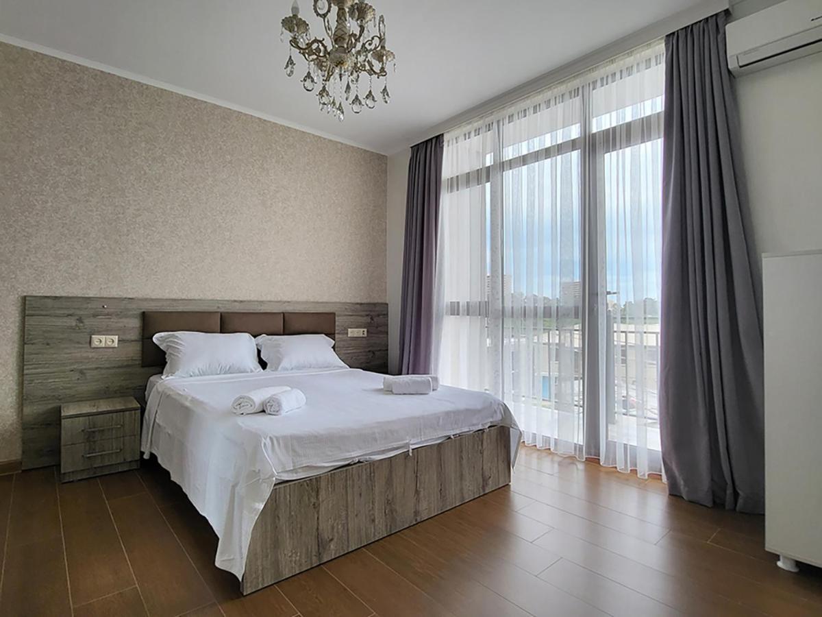 Mite Hotel Czakwi Zewnętrze zdjęcie
