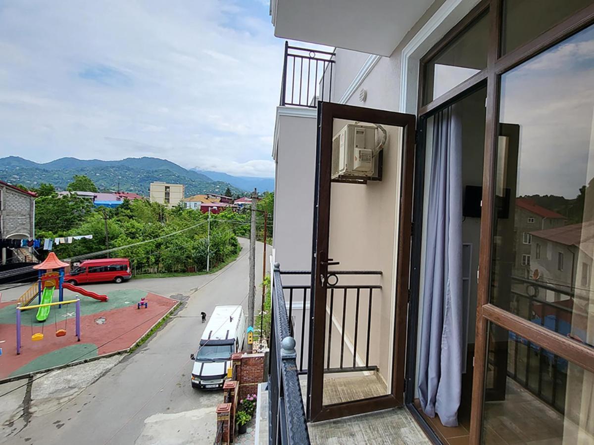 Mite Hotel Czakwi Zewnętrze zdjęcie