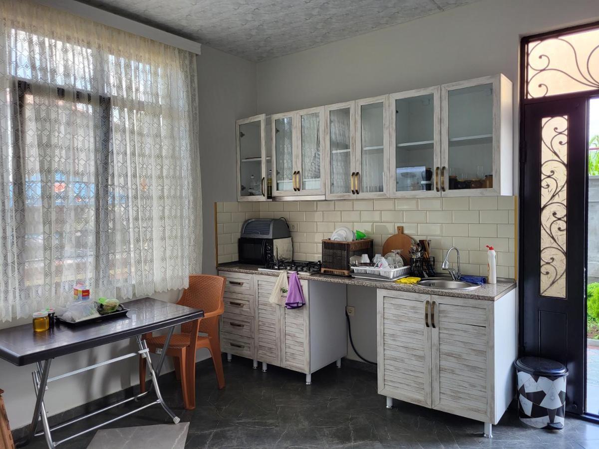 Mite Hotel Czakwi Zewnętrze zdjęcie