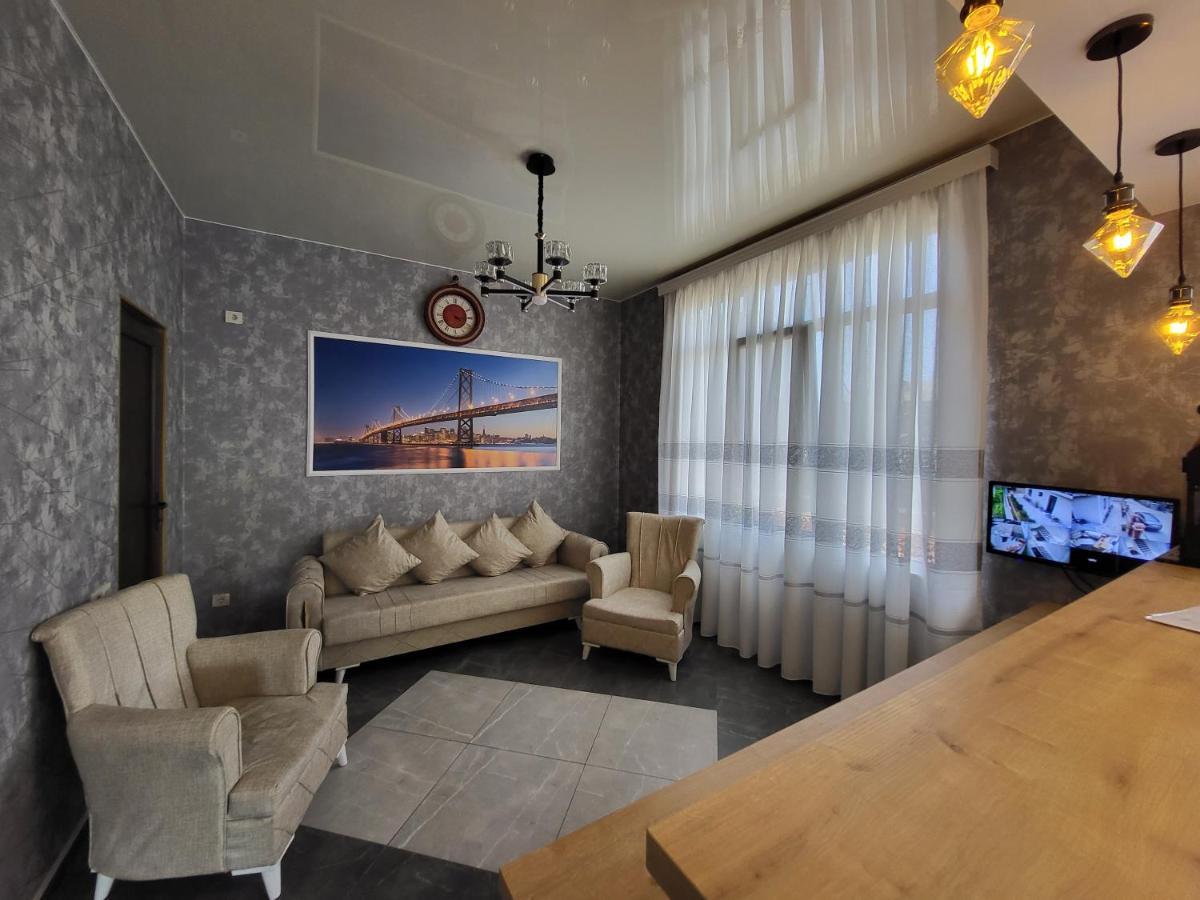 Mite Hotel Czakwi Zewnętrze zdjęcie